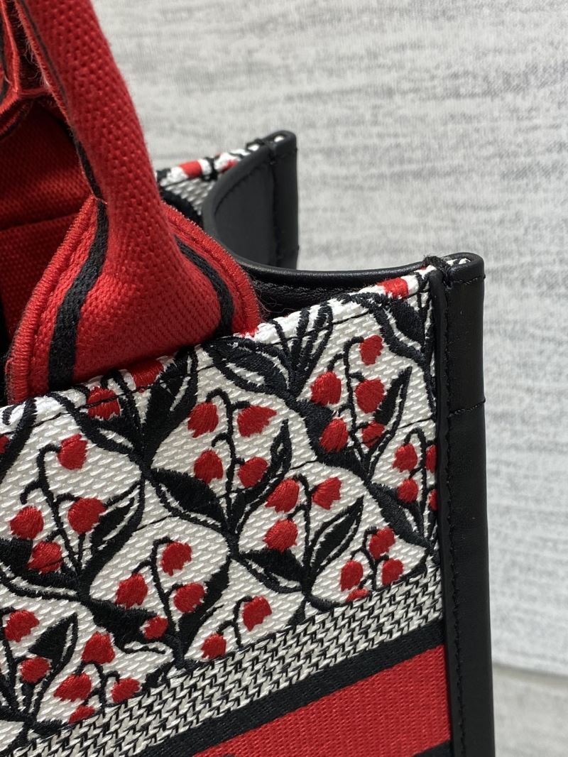 chr1st1an D10r shopping bags